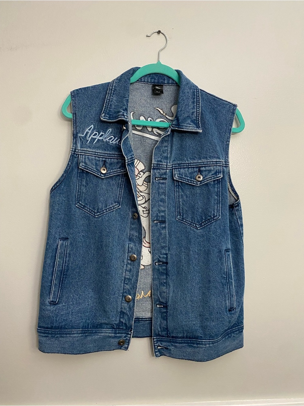 Cakeworthy Disney Aladdin Adult S Denim Vest  Genie Friends Like Me Tour‎ 92